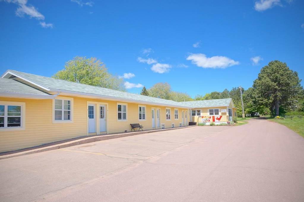 Green Acres Motel Summerside Exteriör bild
